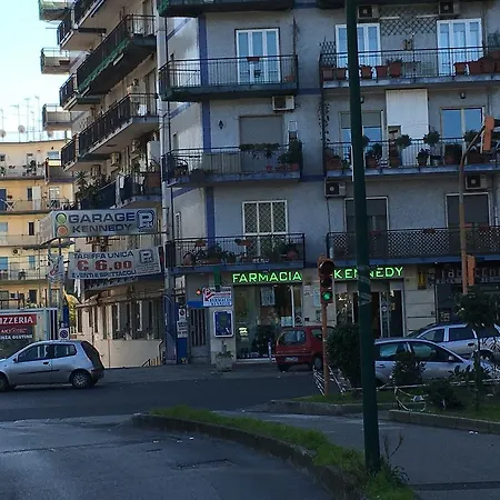 Kennedy 2* Napoli