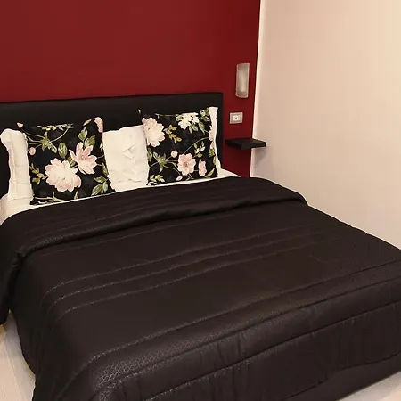 Otel Kennedy 2*